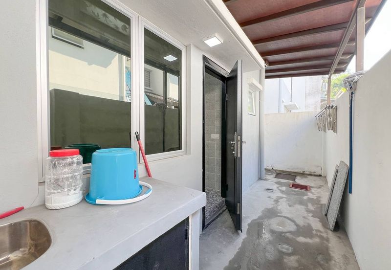 SEREMBAN 2 HEIGHT (LABU)