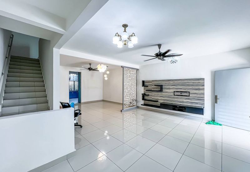 SEREMBAN 2 HEIGHT (LABU)