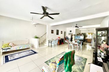 SEREMBAN 2 HEIGHT (LABU)