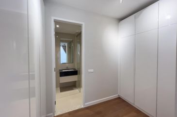 Pavilion Ceylon Hill