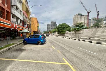 Sentul Raya Boulevard
