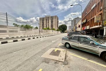 Sentul Raya Boulevard