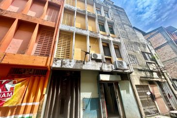 Sentul Raya Boulevard