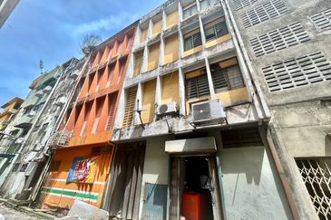 Sentul Raya Boulevard