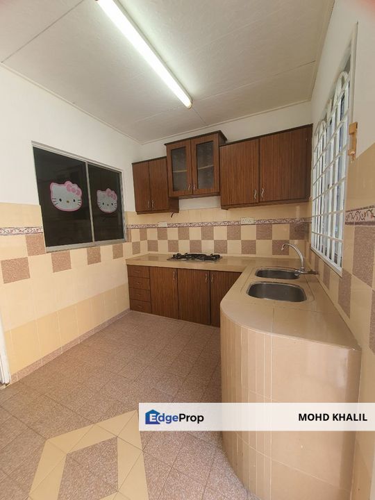 Bandar Baru Bangi (Seksyen 7) | Double Storey Terrace | RENOVATED & PARTLY FURNISHED 🛋️, Selangor, Bangi