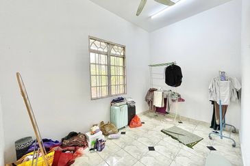 Kampung Sungai Ramal Dalam