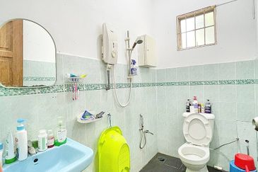 Kampung Sungai Ramal Dalam