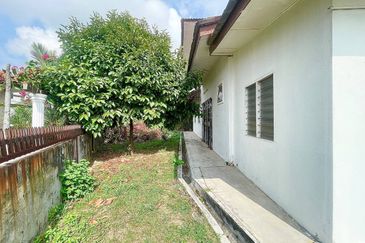 Kampung Sungai Ramal Dalam