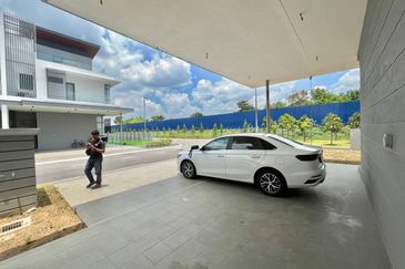 Broadleaf Residences, Hometree