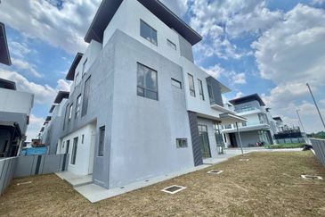 Broadleaf Residences, Hometree