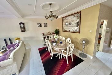 Jalan Ukay Perdana 4/2