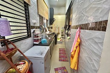 Jalan Ukay Perdana 4/2