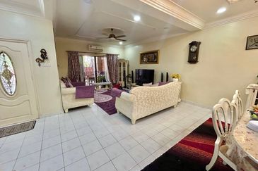 Jalan Ukay Perdana 4/2