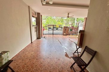 Jalan Ukay Perdana 4/2