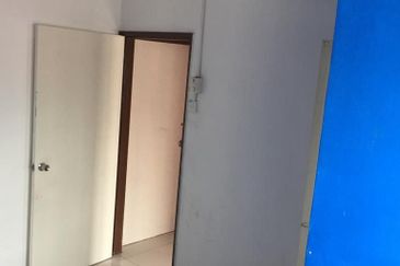 Persiaran Puncak Alam 1 