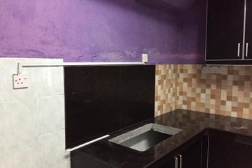 Persiaran Puncak Alam 1 