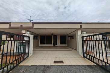 TAMAN BAYU INDERA, LUKUT