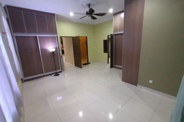 Desa Pinggiran Putra