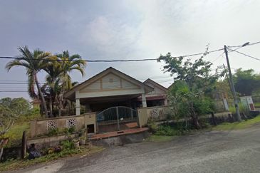 Desa Pinggiran Putra