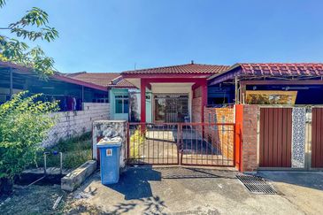 Taman Dato Hormat, Telok Panglima Garang