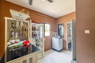 Jalan Setia Permai U13/42M