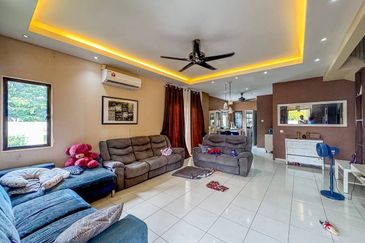 Jalan Setia Permai U13/42M