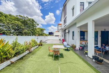 Jalan Setia Permai U13/42M