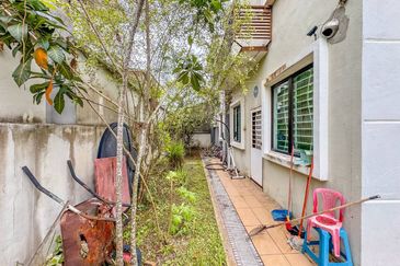 Perdana College Heights