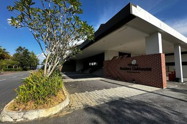 Setia Warisan Tropika (Belladonna)