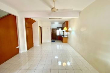 Taman Pinggiran Putra