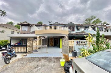 Bandar Country Homes