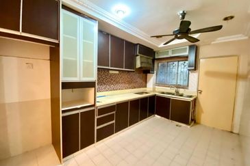 Sungai Buloh Country Resort