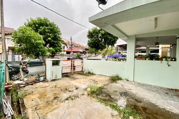 Sungai Buloh Country Resort