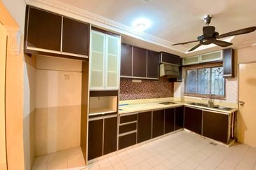 Sungai Buloh Country Resort