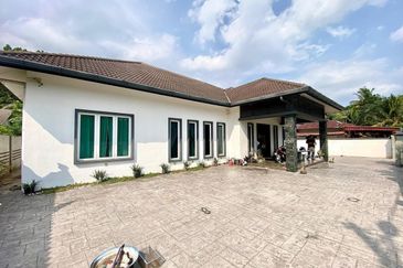 Kampung Sungai Kantan