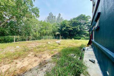 Taman Sri Sungai Pelek