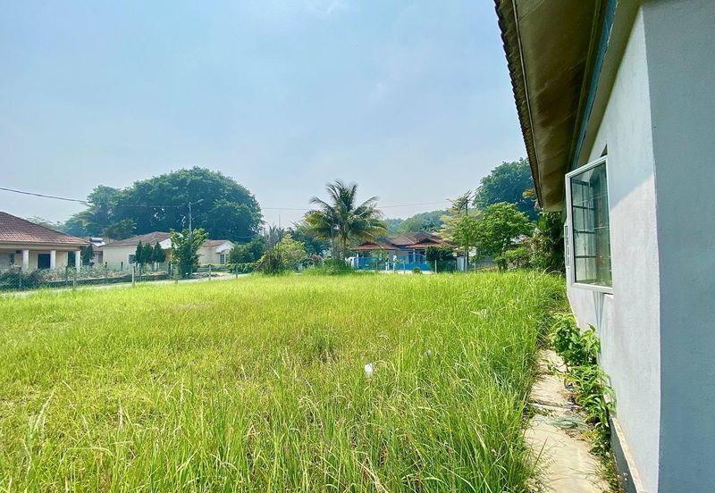 Taman Sri Sungai Pelek