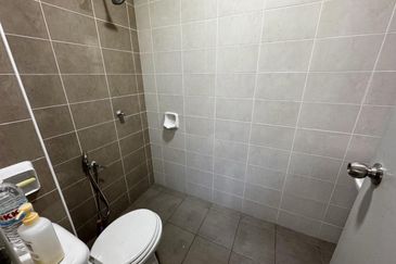 Taman Tasik Semenyih (Lake Residence)