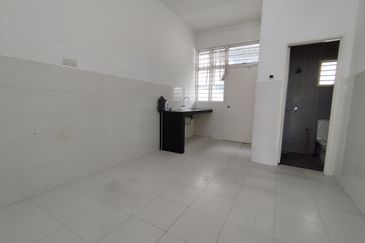 Pusat Bandar Putra Permai