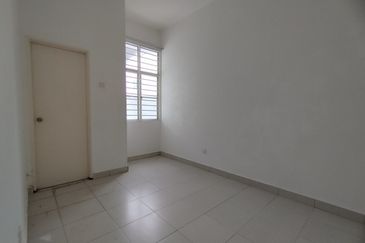 Pusat Bandar Putra Permai