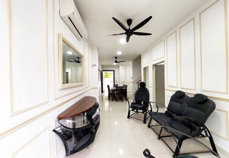 Setia Warisan Tropika (Belladonna)