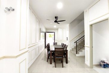 Setia Warisan Tropika (Belladonna)