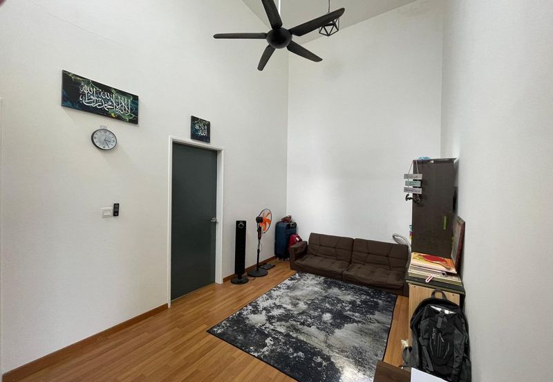 Ayden Townhouse Warisan Puteri