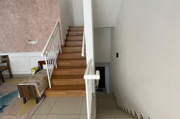 Ayden Townhouse Warisan Puteri