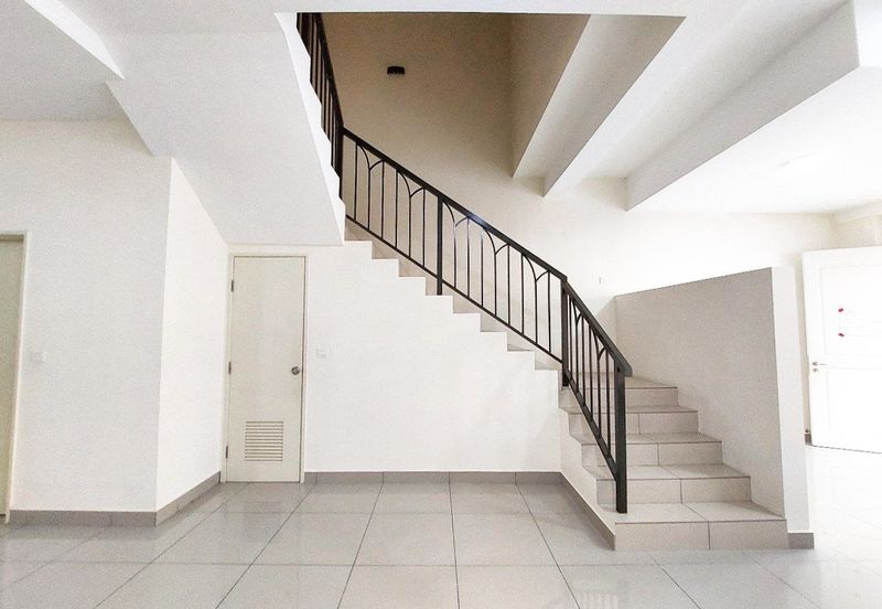 Monet Springtime @ Sunsuria City