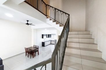 Monet Springtime @ Sunsuria City