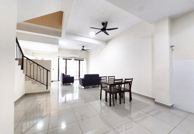 Monet Springtime @ Sunsuria City