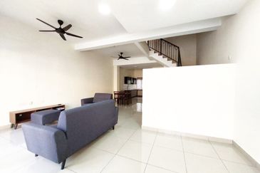 Monet Springtime @ Sunsuria City