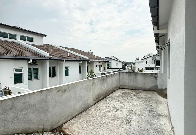 Serenia Adiva @ Serenia City