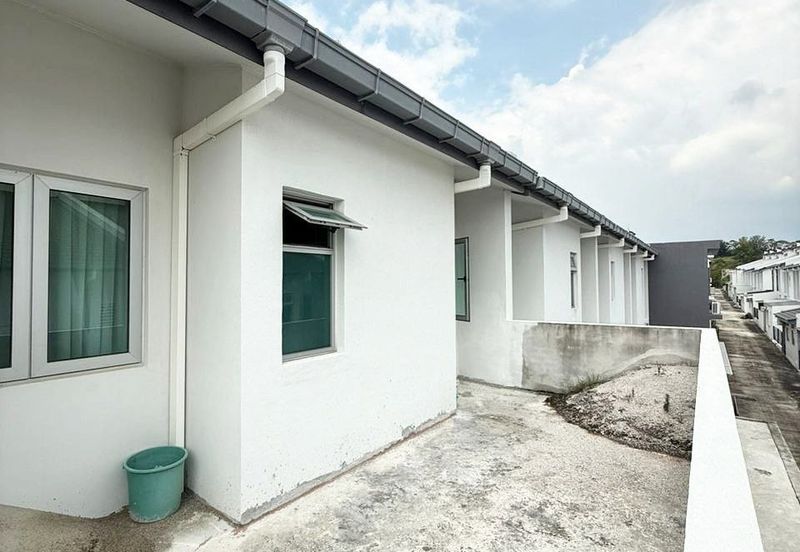 Serenia Adiva @ Serenia City